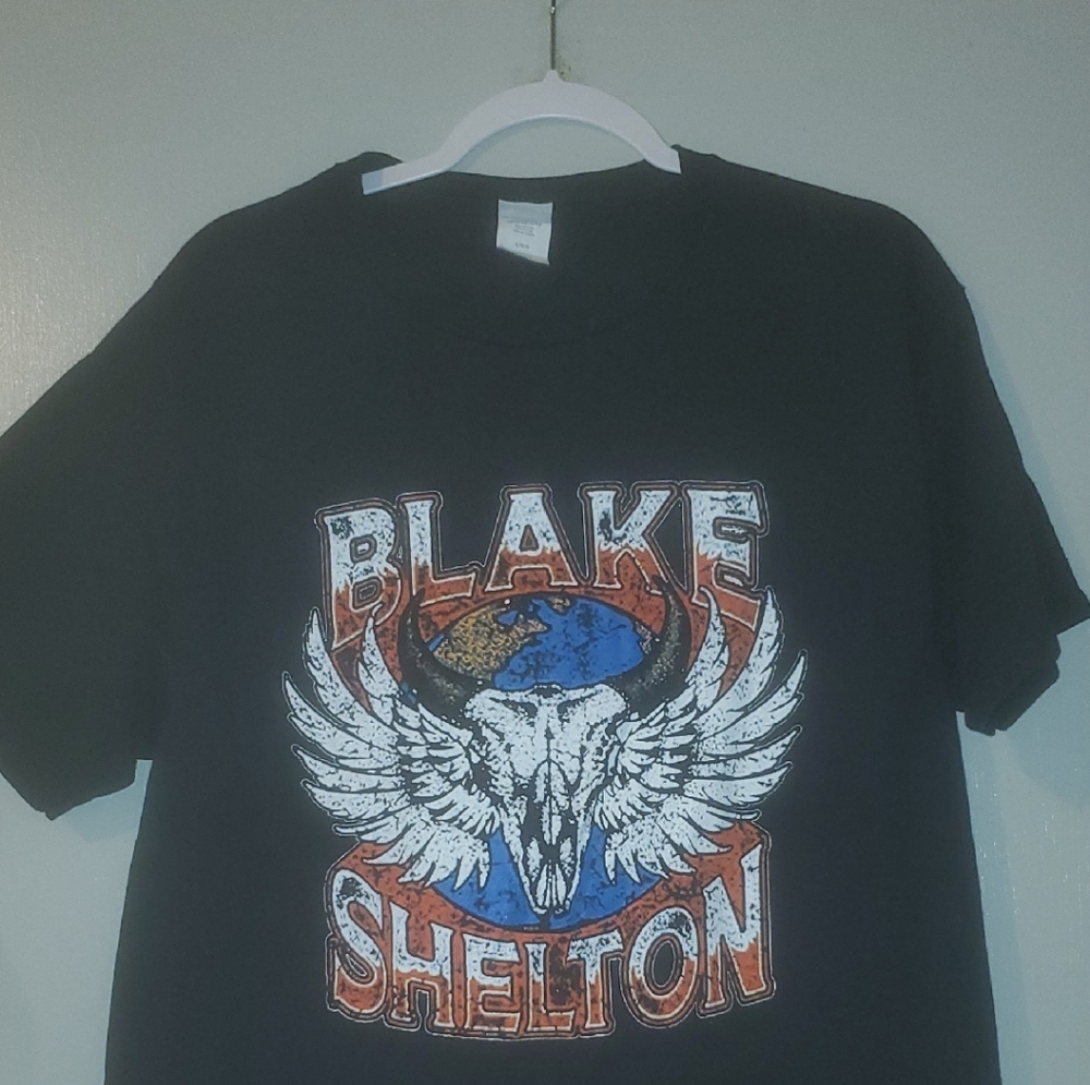 Hanes Black Short Sleeve Tee with Bold Graphic